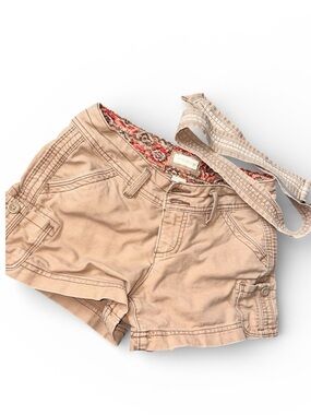 Y2K cargo shorts